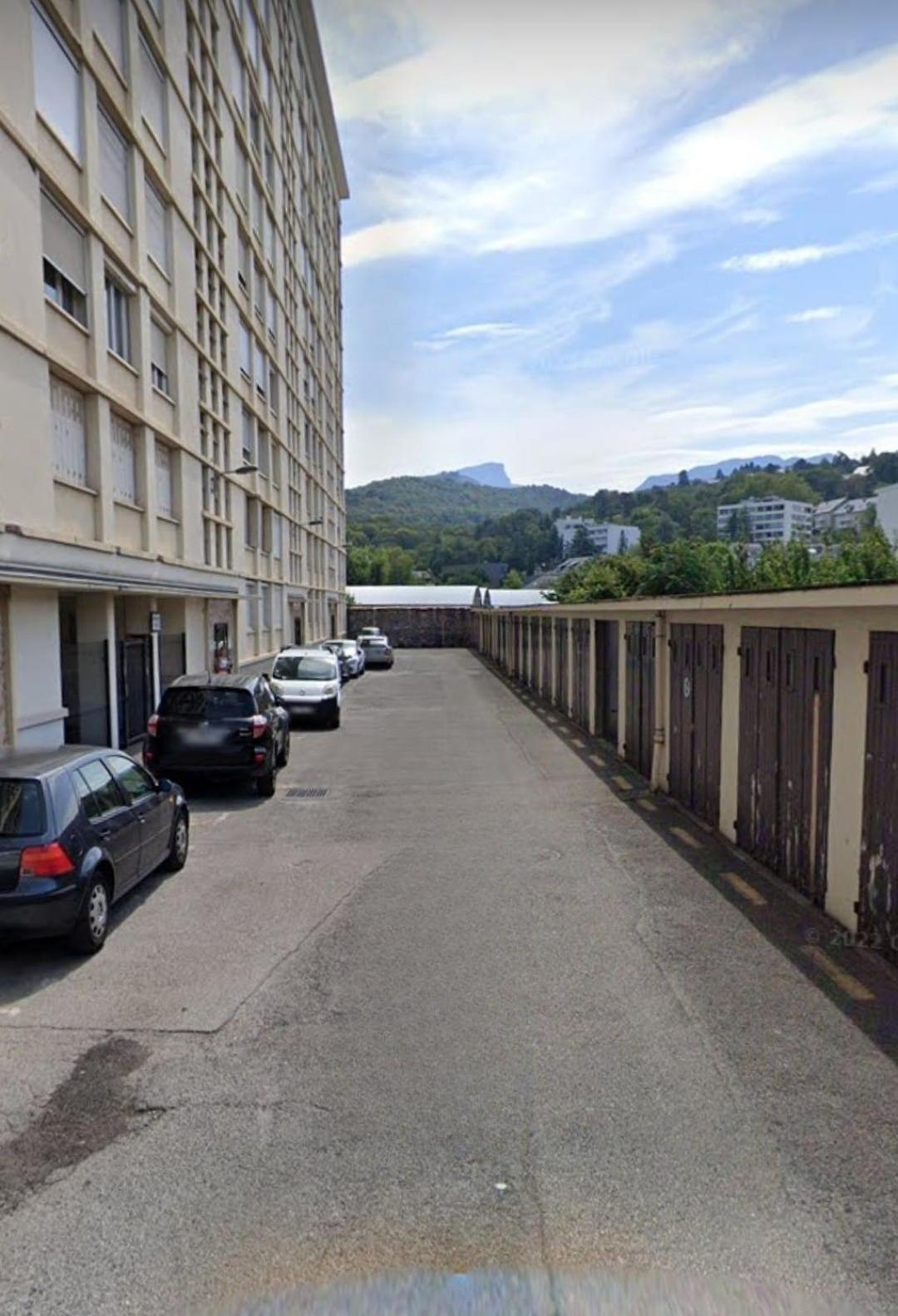 Appartement T4 Des Jardins Шамбери Екстериор снимка
